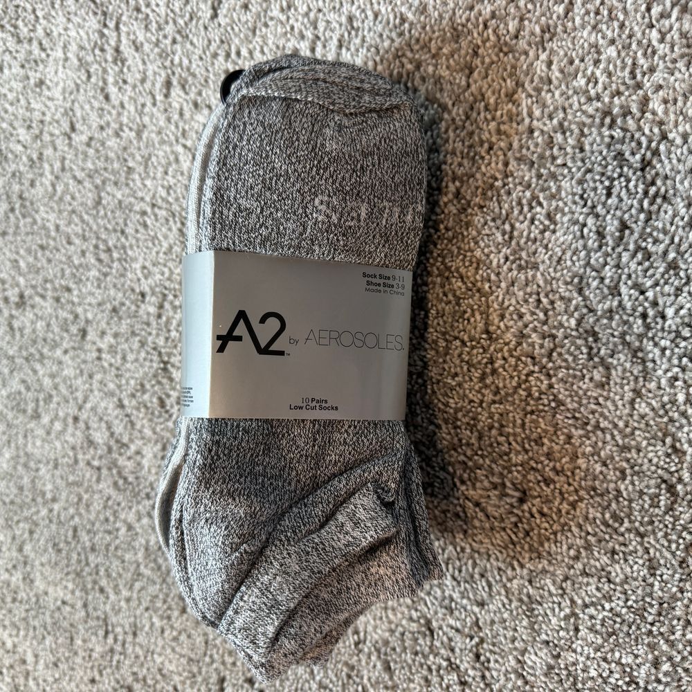 A2 by Aerosoles Low Cut Athletic Socks Gray Moisture Wicking Comfort 10 Pairs‎